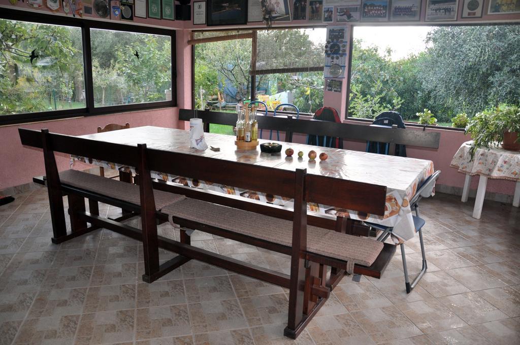 Franko Apartmani Zambratija  Ngoại thất bức ảnh