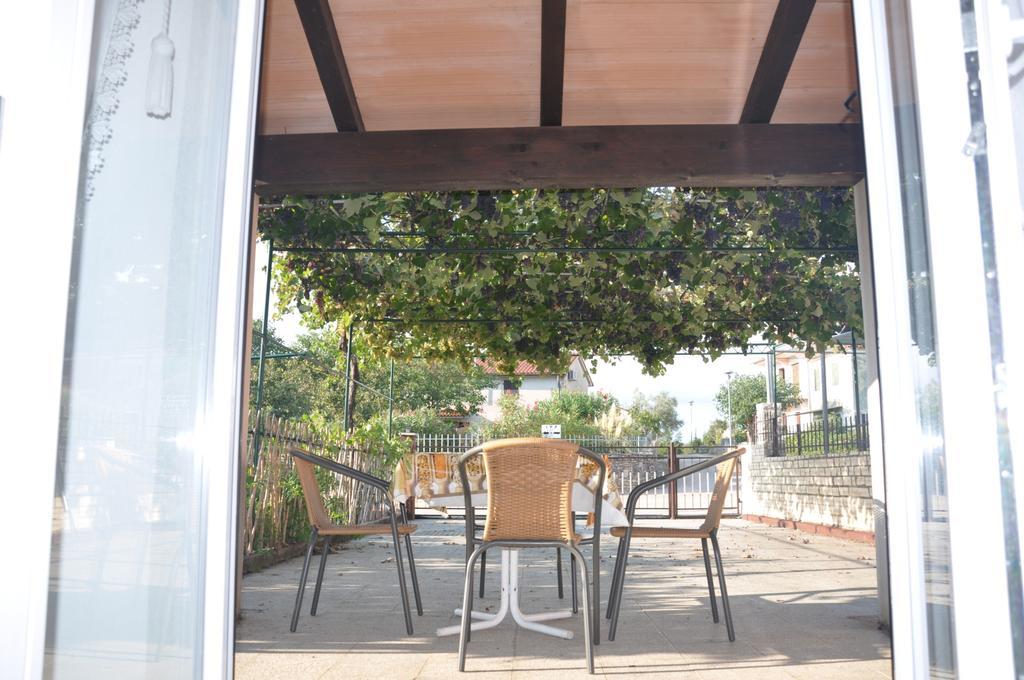 Franko Apartmani Zambratija  Ngoại thất bức ảnh