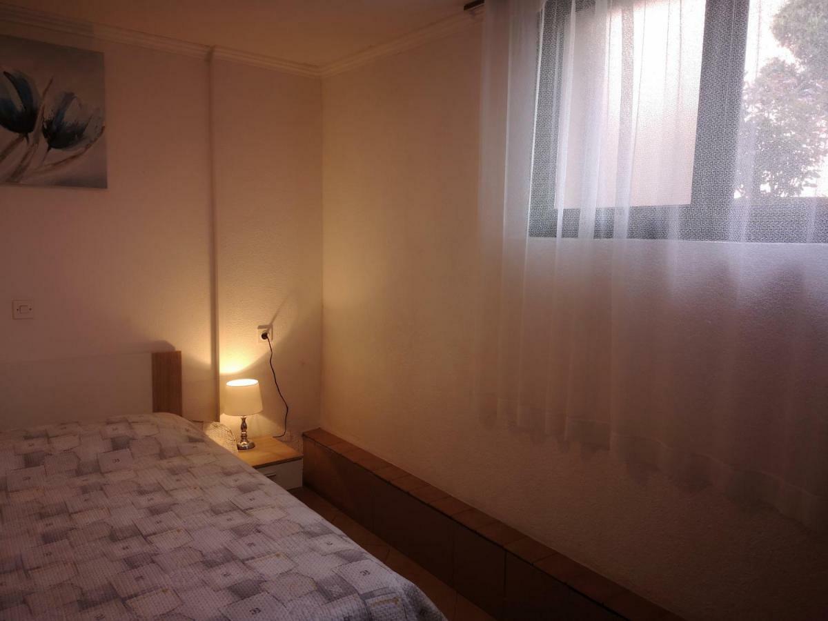 Franko Apartmani Zambratija  Ngoại thất bức ảnh